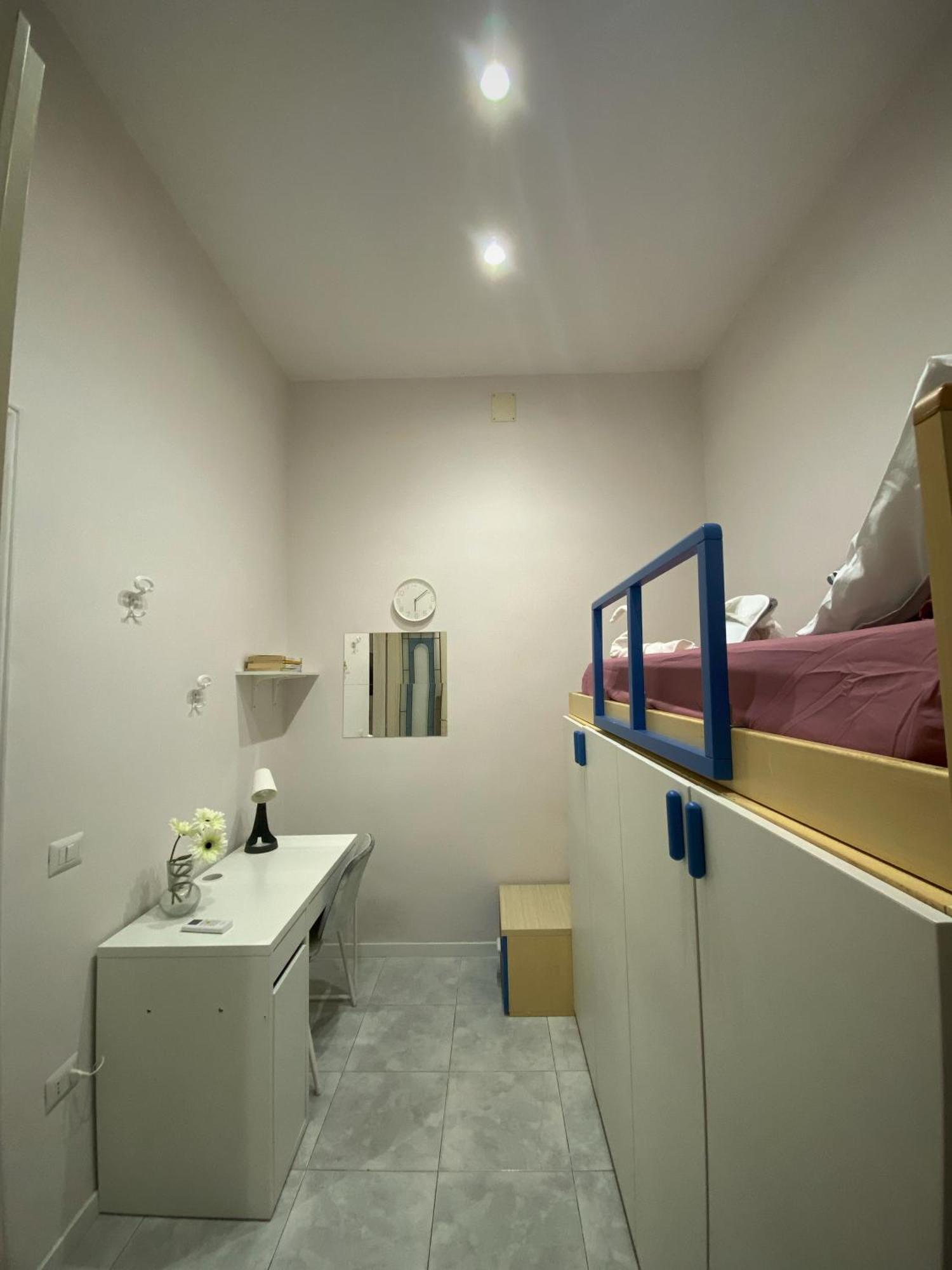 La Casa Al Centro " Vicino Al Centro Storico Di Napoli" Apartamento Exterior foto